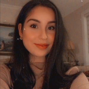 Meet your Posher, Kymberlee